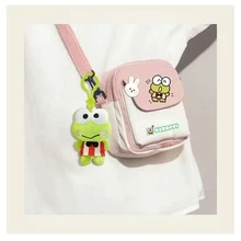 SANRIO Official Licensed  Plush Charms – Basic Model (Height 8 Cm / 3.15 In) & Special Edition Yarn Model (Height 11 Cm / 4.33 In) – Cute Frog Cartoon Hanging Toy Keychain For Kids, Teens, Fans & Collectors – Soft Mini Plush Pendant For Backpacks - Nhiều màu - Xem 6