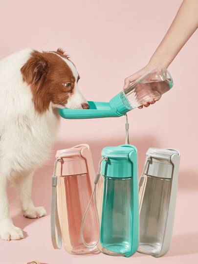 1个宠物水瓶 300/500ml 塑料轻便可折叠狗水碗 便携式旅行饮水杯 适合狗狗露营、散步和户外活动 宠物用品