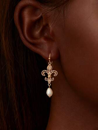 14k Gold-Plated Cubic Zirconia Accented Pearl Drop Dangle Wedding Engagement Earrings For Women Bridal Bridesmaid,Fashion Vintage Flower Huggie Earrings For Daily/Wedding/Anniversary/Mother's Day/Valentin's Day/Christmas Day