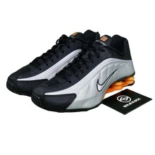 Nike Shox R4 'Metallic Silver/Black' HQ1988-003 Unisex - Black - View 1