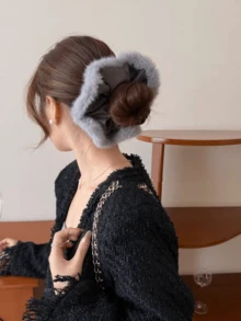 Women's French Elegant Luxury Faux Fur Scrunchie, High Elasticity Hair Tie, Ponytail Holder, Hair Accessories For Autumn/Winter Makeup Home Gym Woman Accessories ,Scrunchy Hair Ties - Multicolor - View 10