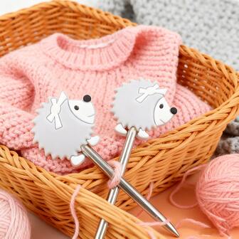 2pcs Knitting Tools - Stopper, Knitting Needle Stopper, Crochet Hook Protector, Cute Hedgehog & Dog Needle Caps, Knitting Needle Caps, Knitting Accessories, Needle Protectors To Prevent Yarn From Falling Off, Handmade DIY Knitting Supplies