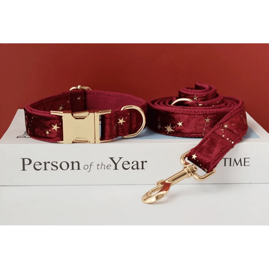 Bộ 2 món vòng cổ và dây dắt thú cưng bằng hợp kim kẽm nhung mềm mại, phù hợp cho chó nhỏ, vừa và lớn, vòng cổ thú cưng, vòng cổ chó, thiết kế hợp kim kẽm bền chắc, dễ dàng cài và mở, vòng cổ chó cao cấp, thích hợp làm quà cưới, quà Valentine (Do chất liệu, lô hàng và màu sắc khác nhau nên có thể có sự khác biệt nhỏ, giao hàng ngẫu nhiên) - Màu Đỏ Sâu - Xem 1