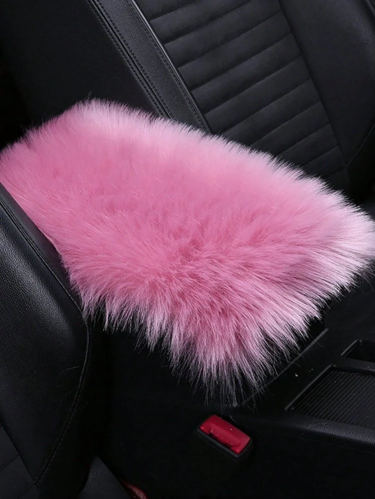 แผ่นรองกล่องพักแขน Fluffy, สีชมพู, แผ่นรองคอนโซลพักแขนนุ่มนิ่มสำหรับรถยนต์, แผ่นรองไหล่เพื่อเพิ่มความสบาย, ดีไซน์กันลื่นและกันรั่ว, เหมาะสำหรับทุกฤดูกาล อุปกรณ์เสริมสำหรับรถยนต์, แผ่นป้องกันกล่องที่นั่ง, แผ่นรองพักแขนนุ่มนิ่มหรูหรา - เหมาะสำหรับรถยนต์, SUV, กล่องพักแขนรถบรรทุก, แผ่นรองกล่องพักแขนรถยนต์ฤดูหนาวอุ่นสบายแบบอเนกประสงค์, แผ่นรองพักแขนขนสัตว์เทียม, ที่รองรับคอนโซลกลางที่สะดวกสบายและการอัพเกรดภายในที่ทันสมัย, อุปกรณ์เสริมสำหรับรถยนต์ - สีเบบี้ชมพู - ดู 8