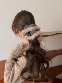 Women's French Elegant Luxury Faux Fur Scrunchie, High Elasticity Hair Tie, Ponytail Holder, Hair Accessories For Autumn/Winter Makeup Home Gym Woman Accessories ,Scrunchy Hair Ties - Multicolor - View 7