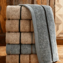 1pc Bath Towel, 3 Colors, 72cm*33cm/28.35in*12.99in, Soft High Absorbency Quick Dry Towel, Soft Absorbent Non-Shedding Towel For Men & Women, Suitable For Home, Hotel, Pool, Shower, Spa, Salon, Beach, Gym - Solid Color Set, Holiday Party Gift, 3 Colors, Thick Soft Absorbent Towel For Adults & Kids, Essential Home Item, Towel, Skin Care Bath Towel Fabric