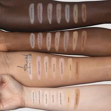 HUDABEAUTY E-Bake Loose Baking & Setting Powder (Pound Cake) 0.71 oz / 20 g - Pastel de libra - Ver 6