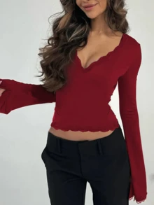 Women Y2k Deep V Neck Slim Fit Bell Sleeve Crop Top Fall Lace Trim Long Sleeve Vintage Casual Going Out Tops - Red - View 2