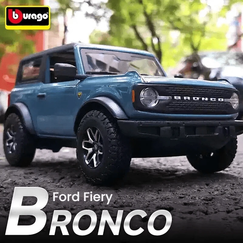 Burago 1:64  BRONCO Diecast Car Model, Realistic Alloy Vehicle Toy, Gift For Boys, Collectible - Blue - View 1