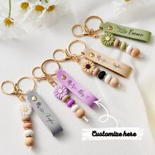 1pc Personalized Daisy Beaded Keychain | Customizable Birthday Flower Keychain | Faux Leather Keyring | Handmade Floral Bag Charm | Back To School Gift | Friendship Gift | Birthday/Mother's Day Gift, Suitable For Women, Graduation Season, Bridesmaid, Teacher's Day, Niche Elegant Accessory, Galentine's Day, Ramadan, Eid - Multicolor - View 11