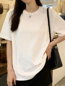 夏季新品纯色圆领短袖宽松休闲 T 恤，适合女孩和女士，百搭通勤风格