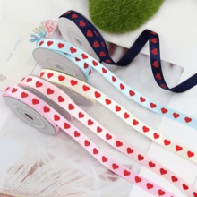 1 Rotolo/709 Pollici Nastro per confezione regalo di San Valentino, Nastro per confezione regalo di compleanno, Nastro per confezione regalo a forma di cuore, Nastro decorativo per regalo, Nastro per decorazione torte e scatole regalo, Adatto per San Valentino, matrimonio, compleanno e confezioni per feste. - Multicolore - Visualizzare 4