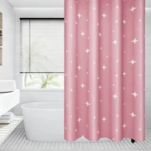 Cortina de ducha / Estampado de estrellas multicolor Fabricada en material PEVA, este diseño refrescante y encantador ofrece propiedades impermeables y resistentes a la humedad, ideal para zonas de ducha y para dividir espacios en el cuarto de baño. La combinación del material PEVA, el diseño estampado y las presillas para colgar crean un espacio de baño limpio y práctico. - Rosa - Ver 1