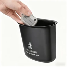 悬挂式车载垃圾桶，多功能设计，节省空间，安装简便，集垃圾、雨伞和物品收纳于一体，适用于前排座椅、驾驶、长途旅行，是车主、家庭、驾驶员、汽车爱好者、车内收纳整理的理想之选，也是旅行必备礼品。 - 彩色 - 查看 8