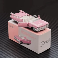 Burago 1:64 Scale 1959 Cadillac Sports Car Diecast Model Alloy Car Toy, Gift For Boys And Collectors - Pink - View 3