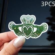 Autocollant vinyle Claddagh celtique - Autocollant mat durable, motif main, cœur et feuille, convient aux voitures, camions, ordinateurs portables, bouteilles d'eau - Art traditionnel irlandais, usage unique, autocollant pour pare-chocs, décoration irlandaise, application facile, résistant aux intempéries, personnalisation d'ordinateur portable - Multicolore - Voir 13