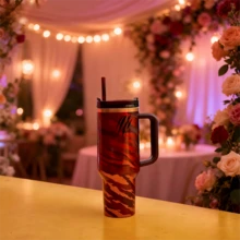 [Main Image Style]Say Goodbye To Frequent Refills! Unique Bottle Design With Pattern. 40oz. Large Capacity Straw Cup. Suitable For Car Use, Office, Fitness, And Outdoor Activities. Long-Lasting Cold Preservation. Leak-Proof And Non-Splash. Elegant Appearance.The Top Choices For Holiday Gifts: Souvenirs Or (For Oneself/Family And Friends), Handcrafted Presents, Graduation Gifts, Valentine's Day Gifts, Halloween Gifts, Christmas Gifts, Thanksgiving Gifts, Birthday Gifts And New Year Gifts. - Multicolor - View 5