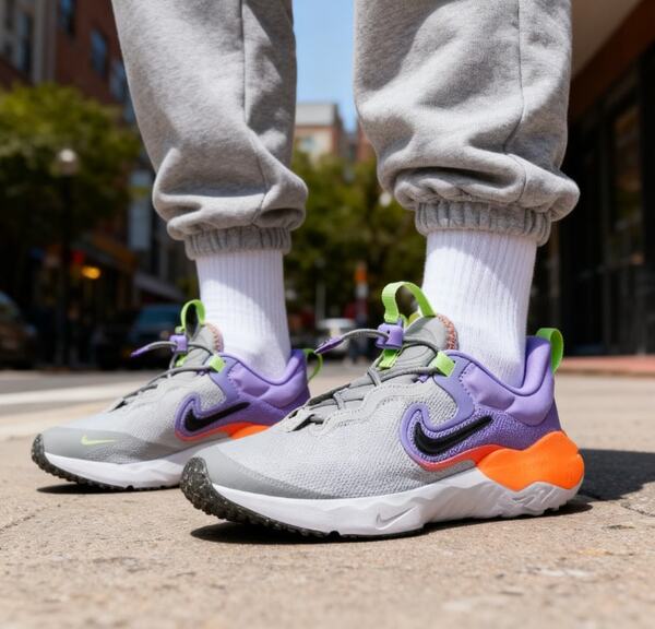  NIKE Run Flow JP 轻便休闲跑鞋 DR0472-002，男女通用