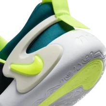 Nike DYNAMO GO (PS) 青少年休闲运动鞋 DH3437-003 - 黑\灰 - 查看 9