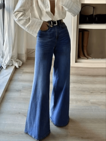 Calça jeans feminina casual, lavada, com perna flare, detalhe de botão, tecido elástico longo, estilo elegante, casual e versátil para festas