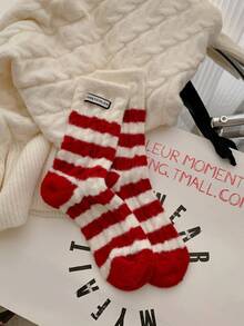 1/2 Paare, warm und bequem im Winter, rote Streifen, super weich und ultra weich, Neujahrs rote Socken, hergestellt aus Acryl- und Nylongewebe, sehr weich und bequem, geeignet für Männer und Frauen. - Rot-Weiß - Übersicht 11