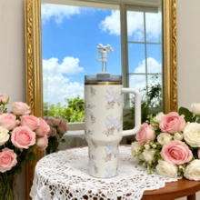 [Main Image Style]Say Goodbye To Frequent Refills! Unique Bottle Design With Pattern. 40oz. Large Capacity Straw Cup. Suitable For Car Use, Office, Fitness, And Outdoor Activities. Long-Lasting Cold Preservation. Leak-Proof And Non-Splash. Elegant Appearance.The Top Choices For Holiday Gifts: Souvenirs Or (For Oneself/Family And Friends), Handcrafted Presents, Graduation Gifts, Valentine's Day Gifts, Halloween Gifts, Christmas Gifts, Thanksgiving Gifts, Birthday Gifts And New Year Gifts. - Multicolor - View 10