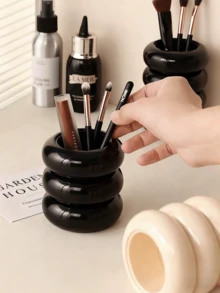 1个高端北欧风甜甜圈造型化妆刷收纳架，多功能笔筒装饰，大容量，适用于家庭和办公室收纳，可放置化妆刷、梳子、粉扑等，亦可作为房间装饰。 - 彩色 - 查看 5