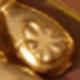金黃色