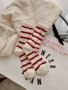 1/2 Paare, warm und bequem im Winter, rote Streifen, super weich und ultra weich, Neujahrs rote Socken, hergestellt aus Acryl- und Nylongewebe, sehr weich und bequem, geeignet für Männer und Frauen. - Rot-Weiß - Übersicht 13