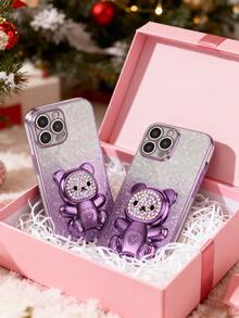 全新电镀防摔手机壳 + 闪光卡纸 + 彩色糖果熊 + 全电镀隐藏式支架 + 完整手机壳套装，适用于 17/6/7/8/X/XS/XR/11/12/13/14/15/16/16e、Galaxy S22/23/24/25/S24 FE/S25 EDGE、A04/05/06/A07/A14/A15/A16/A17/A24/A25/A34、Note 9/10/11/12/13、9/10/12/13C 14C、OPPO、MOTO、荣耀 X、HW、RENO、Realme C53 C55 等机型。 - 紫色 - 查看 2