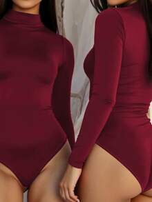 VIVINA Women's Solid Color Slim Fit Turtleneck Long Sleeve Warm Bodysuits, Casual & Versatile For Autumn/Winter, Suitable For Thanksgiving, Airport Outfit, Fall Season - Burgundy - View 7