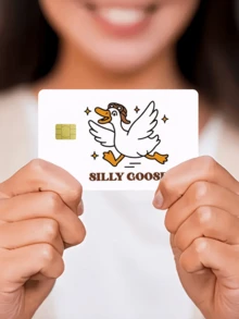 1 件傻鹅卡片装饰贴纸，可爱白鹅 PVC 卡片创意个性化超薄酷炫 PVC 防指纹耐用信用卡保护皮套，品质卓越，耐刮擦，适合男女，小型芯片卡，银行卡，信用卡，交通卡，校园卡 DIY 装饰，可爱宠物，宠物爱好者，标语：“傻鹅执照”，学校用品，返校 - 彩色 - 查看 6