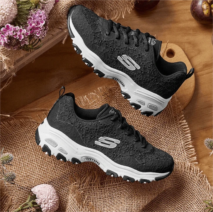 Skechers 女式新款透气舒适休闲运动厚底运动鞋 - 黑色 - 查看 1