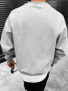 男士休闲卫衣，略带弹性，纯色加大码圆领卫衣 - 灰色 - 查看 2