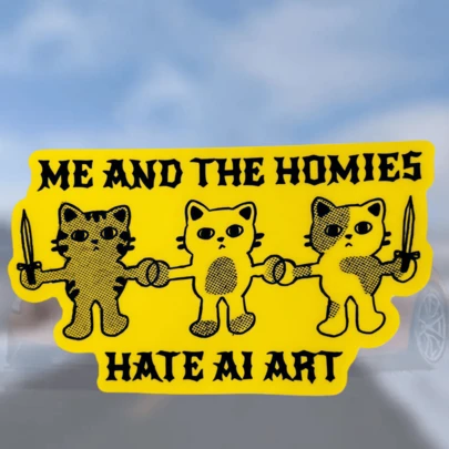 1 pieza Pegatina extraíble de 3 pulgadas a prueba de agua para uso en exteriores, con el diseño de "Yo y los amigos odiamos a la IA", arte de gato meme divertido con trío de cuchillos, dibujo boceto con vibra punk rock, declaración de apoyo a artistas reales, para cuaderno de bocetos, tableta, portátil, útiles escolares, decoración de papelería estudiantil