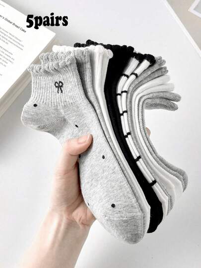 5 pares de calcetines de tobillo/tripulación para mujer con diseño de rayas, lunares y lazos, respirables y lindos, regalo de Navidad, en blanco y negro, adecuados para uso casual diario, apropiados para otoño/invierno y todas las estaciones