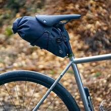 Grinta 卷顶式座垫包 Mattone 座垫下包 自行车拉链防水拉链 BOA 固定系统 Grinta 卷顶式座垫自行车座垫包