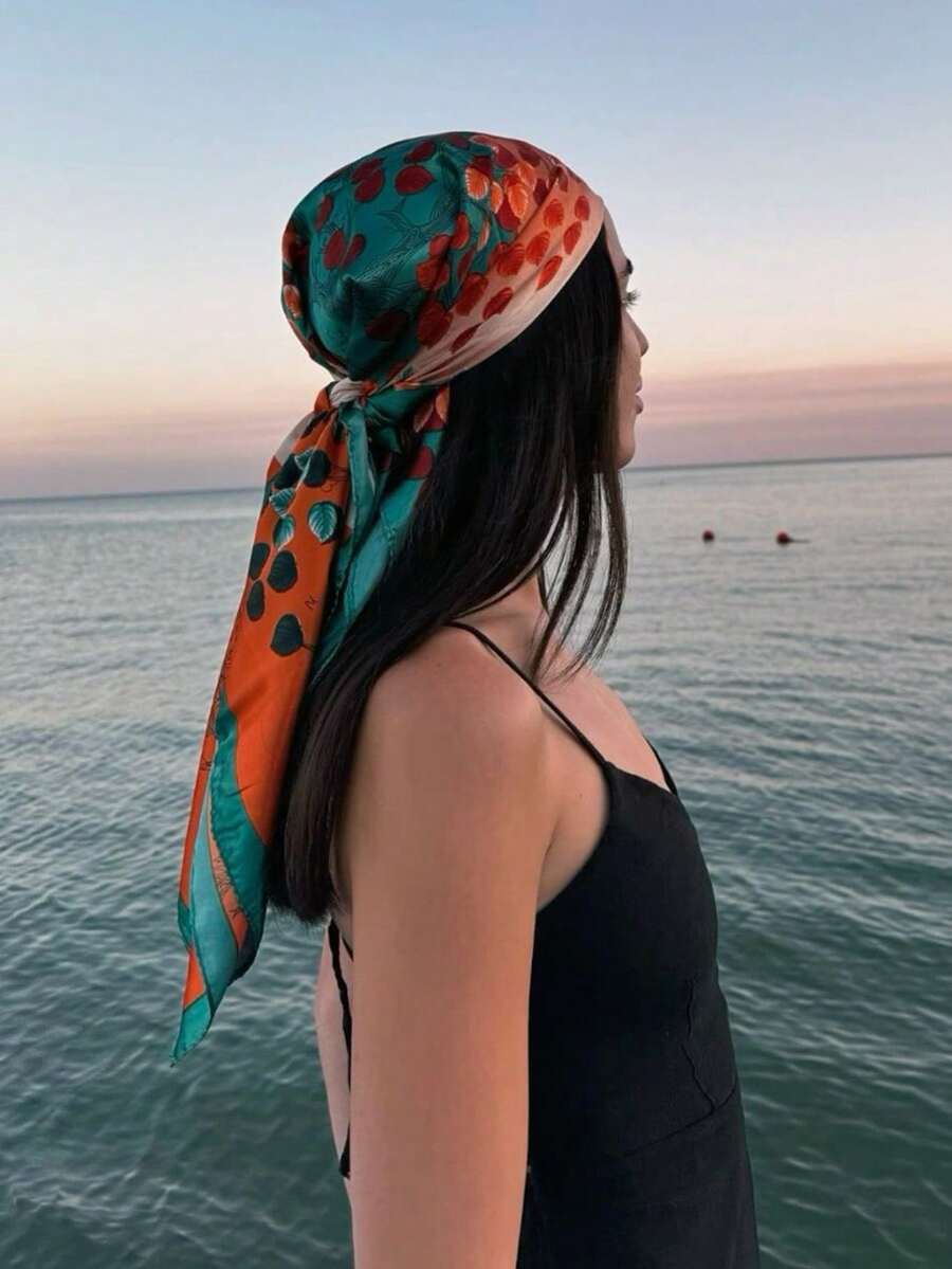 1条简约印花缎面围巾，春季新款时尚配饰围巾，适合女性，可用作腰带、包包装饰、丝带、头带或围巾，是提升整体造型的理想选择。