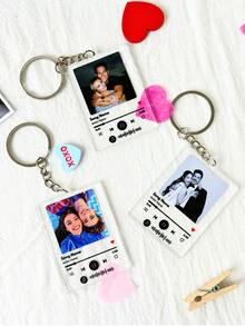 1/3/5个个性化歌词钥匙扣，可定制音乐照片钥匙扣，男女皆宜，亚克力材质，可定制姓名和歌曲代码，情侣钥匙扣，情人节礼物，生日或周年纪念纪念品，6x4.5厘米，定制照片音乐挂饰，可爱家庭纪念品，趣味照片钥匙扣，是送给孩子、朋友、父母、生日、圣诞节、情人节、毕业典礼的理想礼物，创意装饰配件 - 彩色 - 查看 8