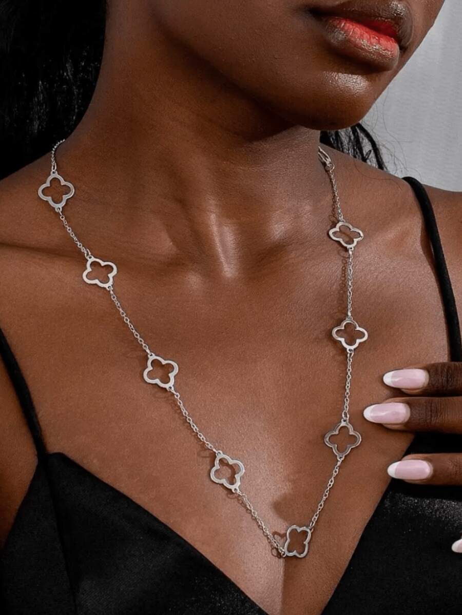 1 pieza Collar de suéter de invierno para mujer, elaborado en aleación de hierro, con diseño elegante de trébol - trébol de cuatro hojas - Ver 1