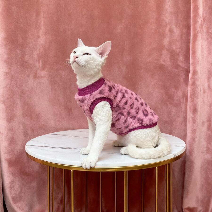 Multi-Color Heart & Leopard Print Pet Vest, Warm Design For Sphynx Cats, Soft Fabric With Unique Print, Fashionable Choice For Autumn/Winter