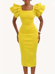 فستان نسائي أنيق ضيق متوسط الطول بياقة مربعة، بتشطيب كشكش، وأكمام متدلية. فستان ضيق طول الركبة مناسب للعمل والتنقل والمناسبات الرسمية والحفلات والارتداء اليومي والعطلات. أصفر لامع مع أكمام كشكشية، تصميم ضيق.