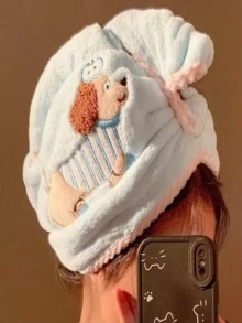 1 Peça Toalha de Cabelo Rápida de Secagem com Cachorro Dachshund Fofo em Formato de Maçã para Mulheres - Altamente Absorvente, Coral Macio e Amigável à Pele, Absorção de Umidade, Padrão Bordado, Durável, Adequada para Cabelos Longos e Cacheados, Sem Perfume, Acessório de Banheiro, Toalha de Secagem de Cabelo Feminina, Touca de Secagem de Cabelo Feminina, Melhor Presente para Amigos Amantes de Cachorros no Natal - Multicolorido - Visão 4