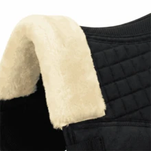 TGW RIDING 1pc Horse Half Saddle Pad, A Pressure-Reducing Faux Fur Padding With An Attractive Faux Fur Trim Protruding At The Back Of The Saddle