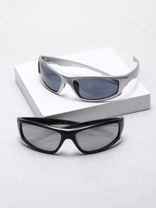 两副男女通用环绕式装饰时尚眼镜，街头沙滩配饰，打造街头风造型，适合搭配毛衣、夹克、卫衣、连帽衫、皮裤和工装裤，适合夏季海滩度假、户外活动和旅行。