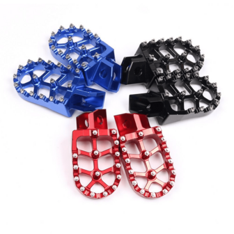 1对摩托车通用坚固防滑升级版实心铝合金带钉脚踏，实用耐用