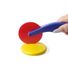 Kit de 6 peças coloridas para modelagem em argila - Inclui moldes de plástico em formato de animais + acessórios, cores sortidas, ideal para artesanato em argila, conjunto de moldes com temas de animais, flores e letras, ferramentas completas para modelagem manual.