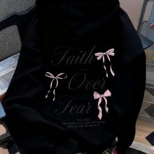 Winter Clothes For Women"Faith Over Fear" Christian Bible Verse Jesus Christ Graphic Print Pullover Sweatshirt, Suitable For Airport, Fall Fits, Back To School Women's Solid Color Long Sleeve Pocket Relaxed Fit Hoodie Sweatshirt, Casual Fall Clothes For WomenLoose And Comfortablechristmas Outfit Women Thanksgiving - 黑色 - 查看 11