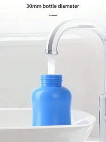 1个便携式旅行冲洗瓶，防漏会阴清洁喷雾瓶，便携式女性卫生清洁器，大容量手持旅行冲洗器，380毫升，随机款式收纳袋