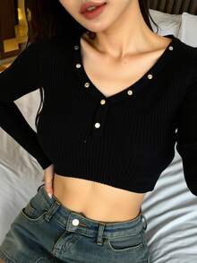 DUKEZA blusa basica cuello v con botones - Negro - Ver 3